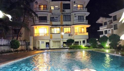 Two-Bedroom Apartment with Pool View