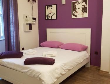 Studio with Double Bed