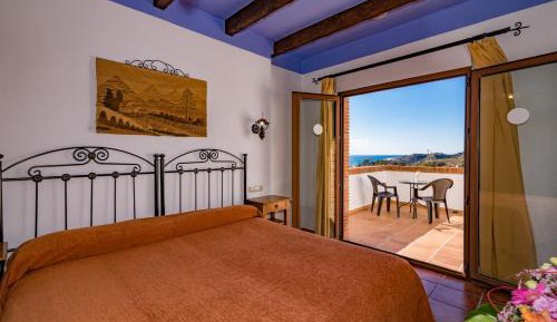 Double Room with Balcony and Sea View