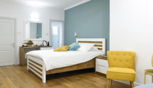 Deluxe Room with Balcony