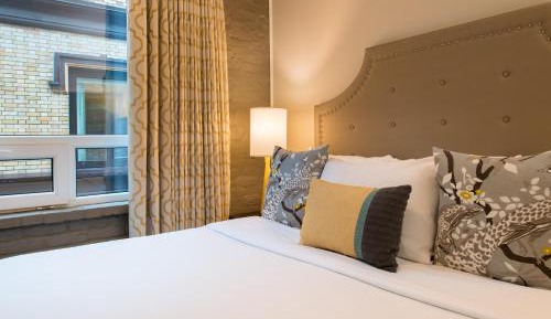 Executive King Suite