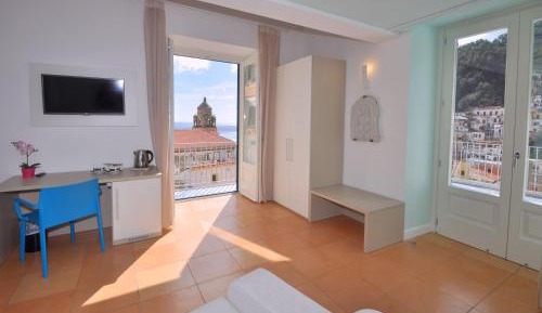 Suite with Sea View
