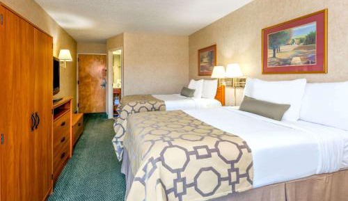Double Room with Two Double Beds - Non-Smoking