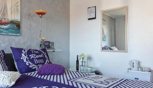 Double Room with Shared Bathroom