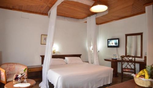 Queen Room
