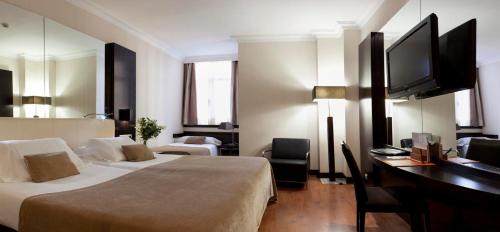 Triple Room (3 Adults)