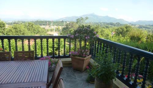 King Room with Balcony
