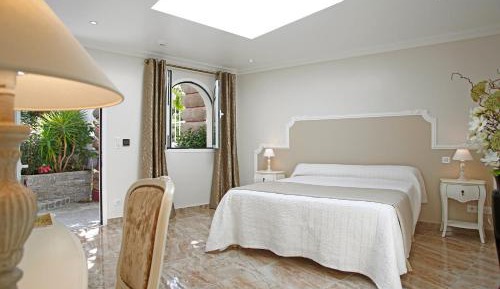 Superior Double or Twin Room - Garden floor