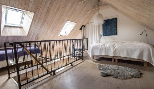 One-Bedroom Apartment (3-4 Adults)