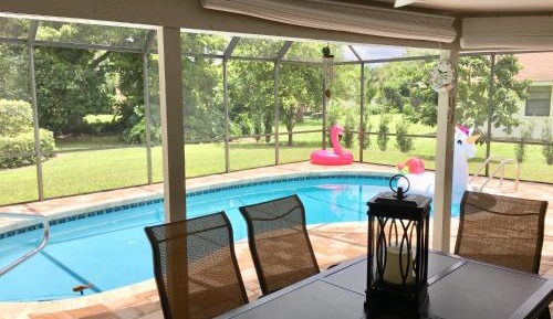 Three-Bedroom Holiday Home 