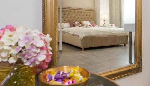 Deluxe Double Room with Extra Bed