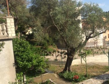 Studio with Balcony