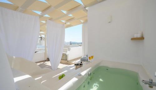 Suite Top Floor with Outdoor Hot Tub