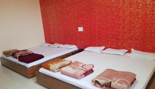 Basic Triple Room