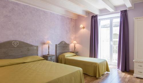 Triple Room with Balcony
