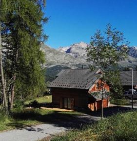 Three-Bedroom Chalet