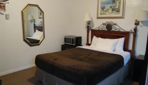 Queen Room
