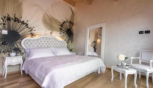 Deluxe Double Room with Sea View and Jacuzzi
