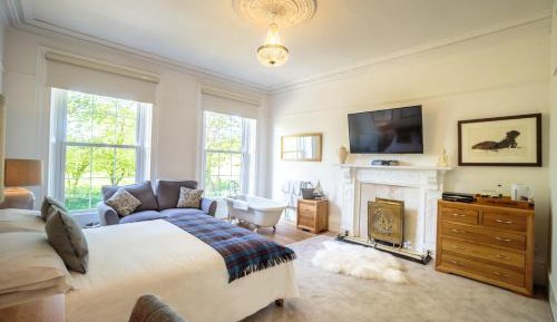 Superior King Room
