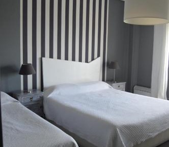 Triple Room with Private Bathroom