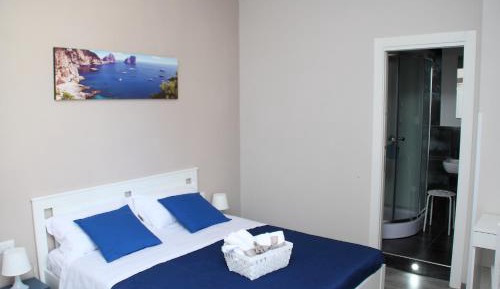Triple Room with Private Bathroom