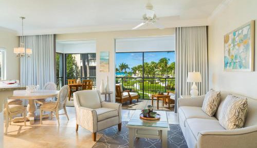One-Bedroom Suite with Garden View