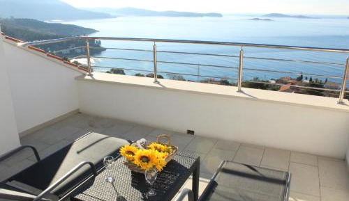 Penthouse Apartment
