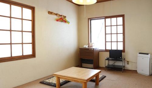Japanese-Style Room