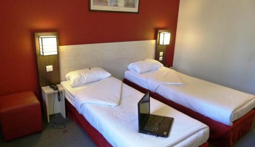 Special Offer - Twin Room with Parking