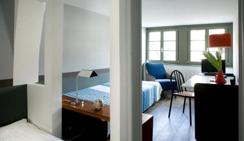 Suite - 11