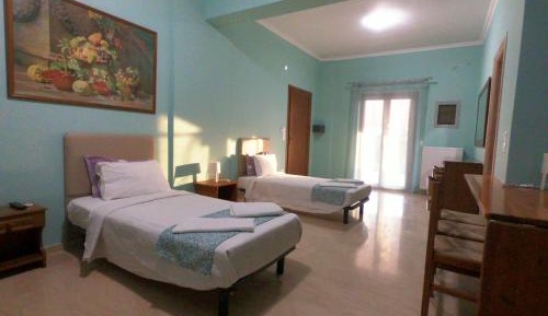 One-Bedroom Apartment with Partial Sea View