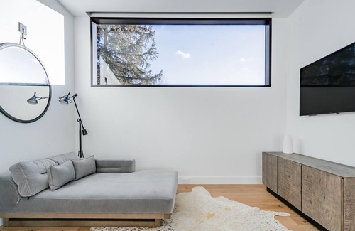 West End House | $7 Million Aspen 4BR | Built 2018 | Walk to Town