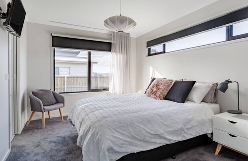 Orford House | The Black Shack at West Shelley Beach in Orford