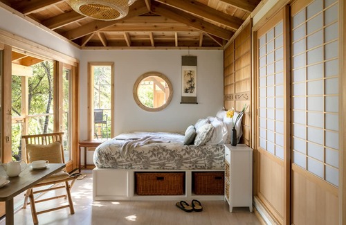 Stinson Beach House | Beach View at the Bird’s Nest Bungalow