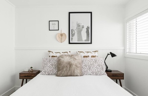 Alexandra Headland Apartment | Tribal -- Oceanfront Unit