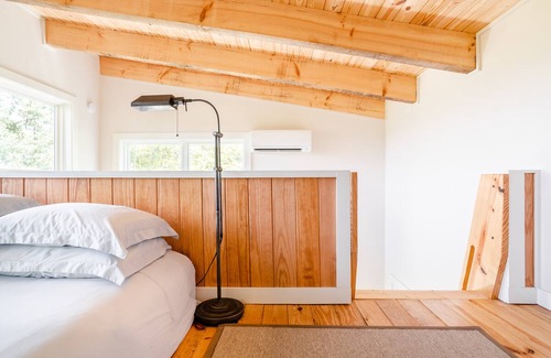 Morganton Other | Urban Rustic Treehouse Apartment on Quiet Farm