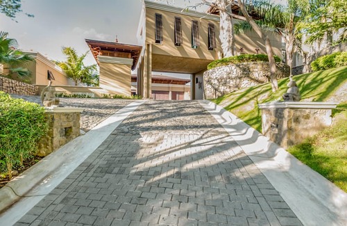 Papagayo Villa | Villa Manzu