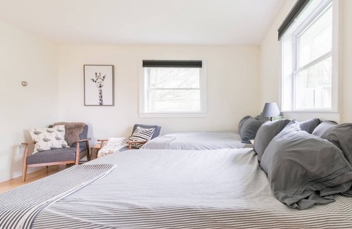 Loch Sheldrake House | Discover the Great Outdoors at White House at Bow Tie Hill