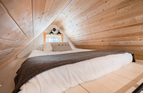 Oak Cliff House | Tiny House in Wooded Backyard Near Bishop Arts District