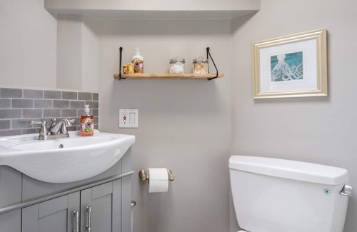 Freestone House | Occidental Oasis on Crybaby Ranch in West Sonoma County
