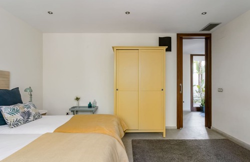 Gelves Villa | Rejuvenate in the Pool at Casa Boticario near Seville
