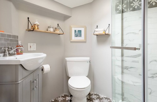 Freestone House | Occidental Oasis on Crybaby Ranch in West Sonoma County