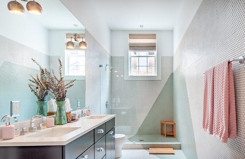 East Riverside Apartment | Bohemian Party Loft Off Magazine Street