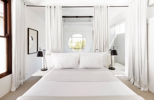 Cape Town City Centre House | Renovated 1930s Townhouse with Rooftop Deck