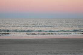 Cocoa Beach Apartment | OCEAN BREEZE CONDO A FEW STEPS TO THE BEACH