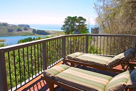 Jenner House | Hummingbird Cottage, River & Ocean Views