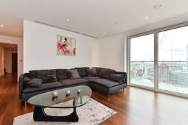 Canary Wharf Apartment | Canary Wharf Ensuite room for rent