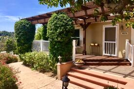 Bonsall House | Relaxing Guesthouse with beautiful views!