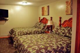 Wisconsin Dells House | 3-Bedroom Chalet Home at Chula Vista Resort!