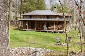 Cookeville Cabin | Cabin by the Creek
